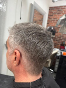 Coupe moderne pour Homme